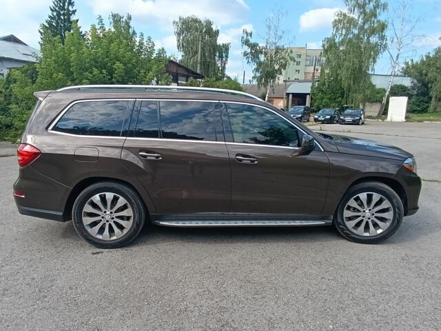 Коричневий Мерседес CLS серия, об'ємом двигуна 3 л та пробігом 200 тис. км за 27999 $, фото 3 на Automoto.ua