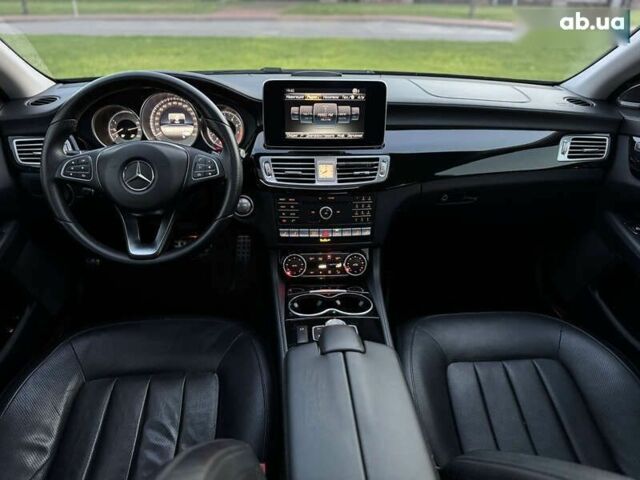 Мерседес CLS серия, объемом двигателя 3 л и пробегом 158 тыс. км за 24300 $, фото 26 на Automoto.ua