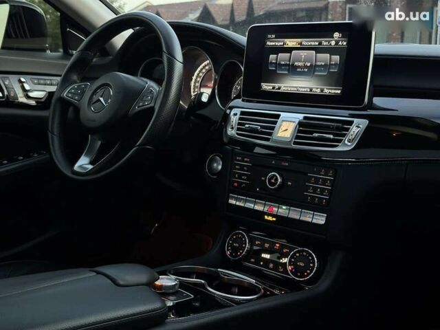 Мерседес CLS серия, объемом двигателя 3 л и пробегом 158 тыс. км за 24300 $, фото 25 на Automoto.ua
