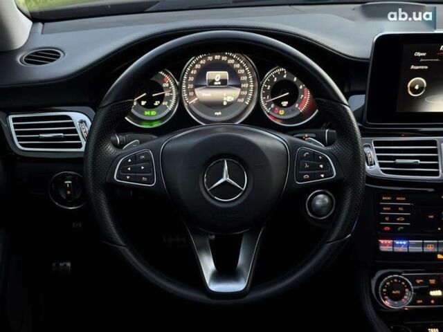 Мерседес CLS серия, объемом двигателя 3 л и пробегом 158 тыс. км за 24300 $, фото 27 на Automoto.ua