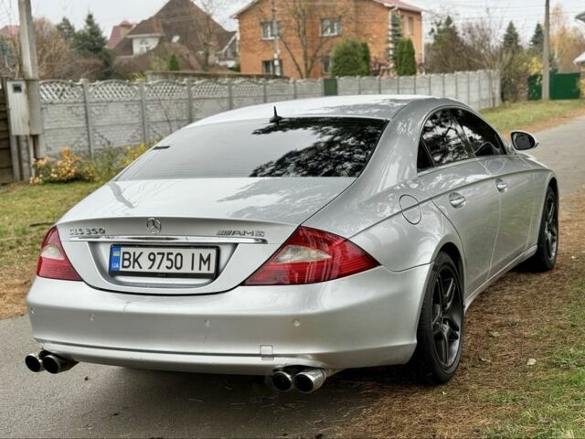 Серый Мерседес CLS серия, объемом двигателя 3.5 л и пробегом 187 тыс. км за 6999 $, фото 3 на Automoto.ua