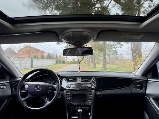 Серый Мерседес CLS серия, объемом двигателя 3.5 л и пробегом 187 тыс. км за 6999 $, фото 16 на Automoto.ua