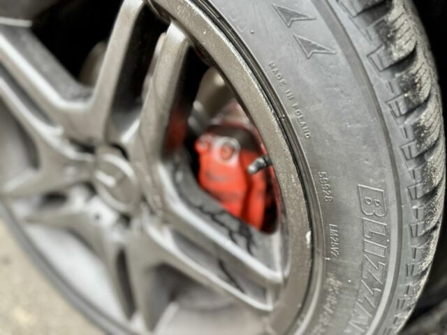 Серый Мерседес CLS серия, объемом двигателя 3.5 л и пробегом 187 тыс. км за 6999 $, фото 8 на Automoto.ua