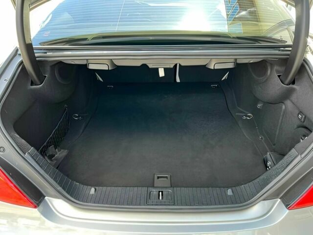 Серый Мерседес CLS серия, объемом двигателя 4.7 л и пробегом 86 тыс. км за 9500 $, фото 12 на Automoto.ua