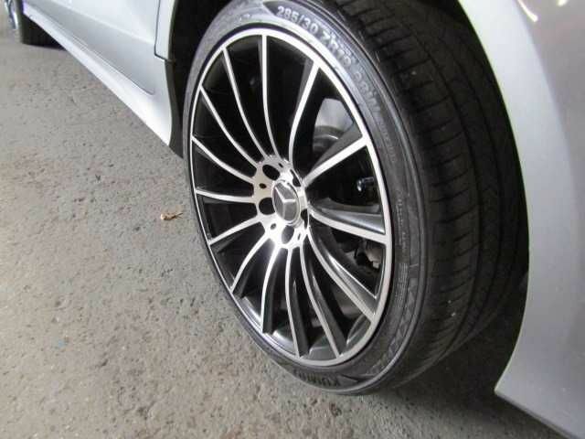 Серый Мерседес CLS серия, объемом двигателя 0 л и пробегом 200 тыс. км за 14500 $, фото 6 на Automoto.ua