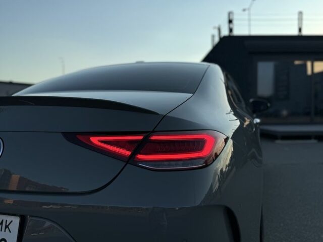 Сірий Мерседес CLS серия, об'ємом двигуна 3 л та пробігом 40 тис. км за 62000 $, фото 2 на Automoto.ua