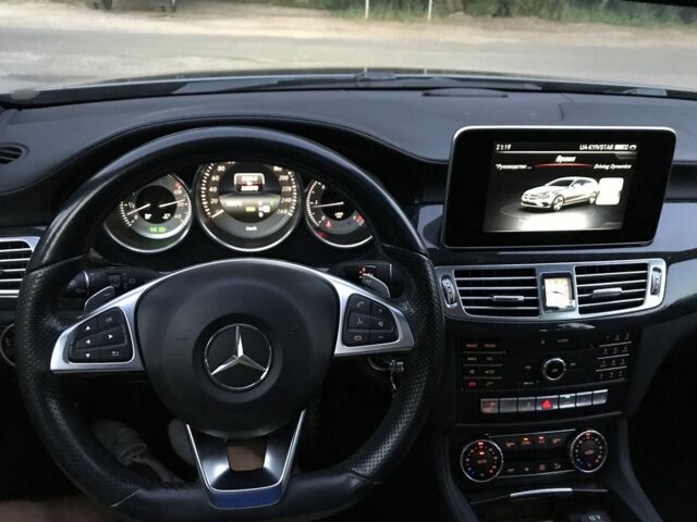 Сірий Мерседес CLS серия, об'ємом двигуна 2.2 л та пробігом 275 тис. км за 23900 $, фото 6 на Automoto.ua