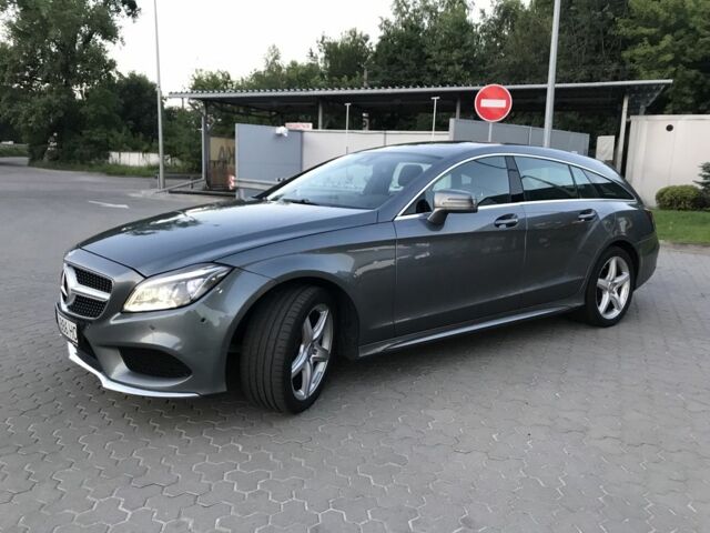 Сірий Мерседес CLS серия, об'ємом двигуна 2.2 л та пробігом 275 тис. км за 23900 $, фото 2 на Automoto.ua