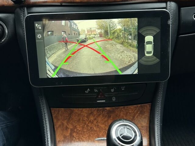 Синий Мерседес CLS серия, объемом двигателя 3 л и пробегом 262 тыс. км за 8800 $, фото 4 на Automoto.ua