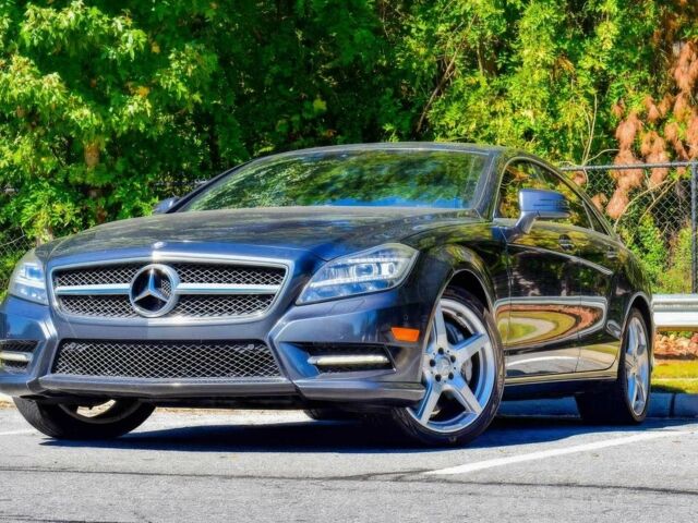 Синий Мерседес CLS серия, объемом двигателя 4.7 л и пробегом 87 тыс. км за 17900 $, фото 2 на Automoto.ua