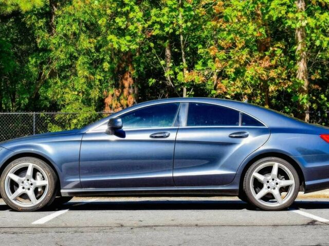 Синий Мерседес CLS серия, объемом двигателя 4.7 л и пробегом 87 тыс. км за 17900 $, фото 3 на Automoto.ua