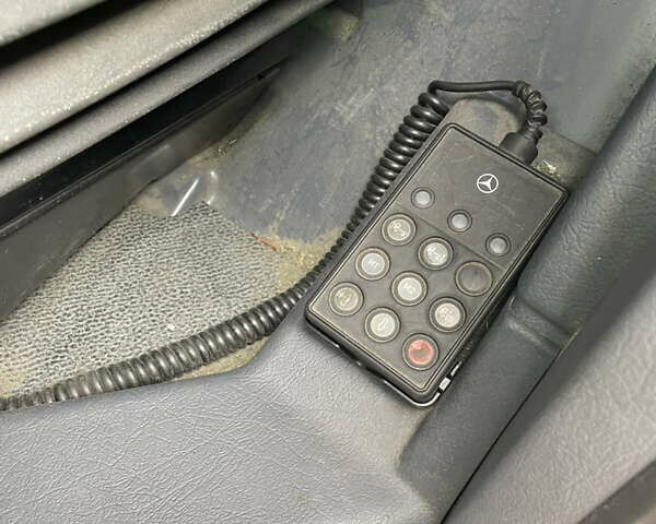 Зеленый Мерседес Econic, объемом двигателя 7.2 л и пробегом 557 тыс. км за 31500 $, фото 38 на Automoto.ua