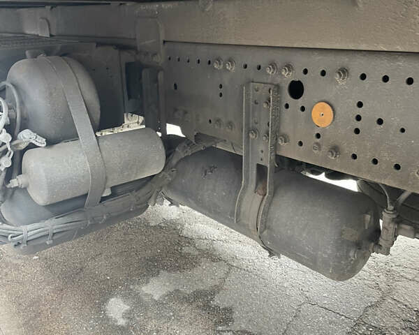 Зеленый Мерседес Econic, объемом двигателя 7.2 л и пробегом 557 тыс. км за 31500 $, фото 21 на Automoto.ua