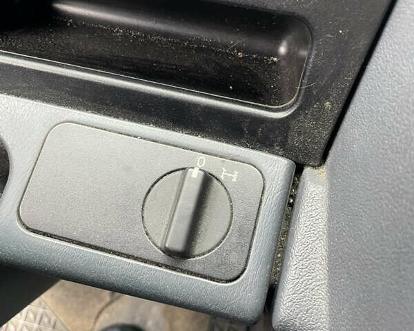 Зеленый Мерседес Econic, объемом двигателя 7.2 л и пробегом 557 тыс. км за 31500 $, фото 30 на Automoto.ua