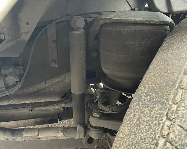 Зеленый Мерседес Econic, объемом двигателя 7.2 л и пробегом 557 тыс. км за 31500 $, фото 23 на Automoto.ua