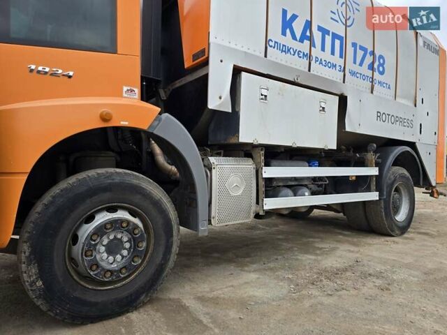 Помаранчевий Мерседес Econic, об'ємом двигуна 6.37 л та пробігом 350 тис. км за 27999 $, фото 15 на Automoto.ua