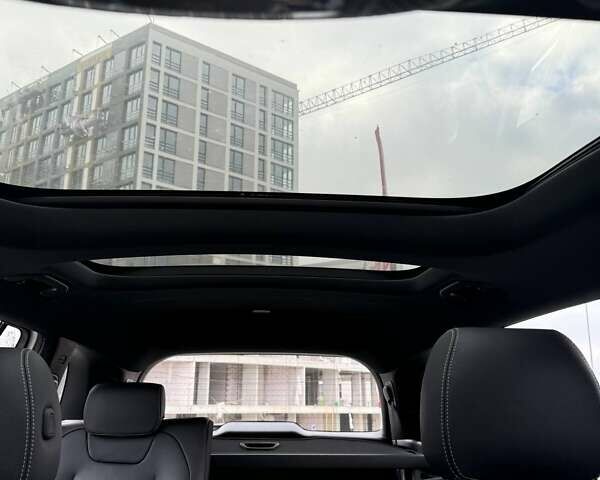 Белый Мерседес EQB, объемом двигателя 0 л и пробегом 26 тыс. км за 30800 $, фото 23 на Automoto.ua