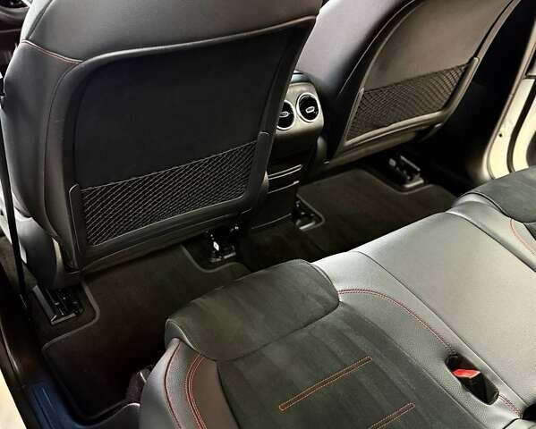 Белый Мерседес EQB, объемом двигателя 0 л и пробегом 76 тыс. км за 31950 $, фото 28 на Automoto.ua