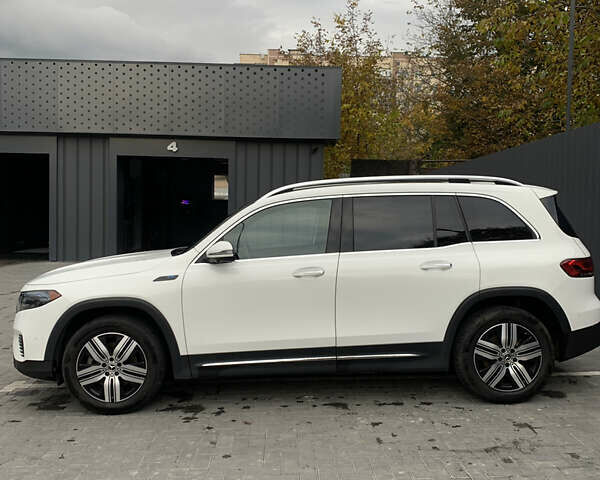 Мерседес EQB 2022 в Каменце-Подольском на Automoto.ua Белый Мерседес EQB, объемом двигателя 0 л и пробегом 84 тыс. км за 28000 $, фото 9 на Automoto.ua