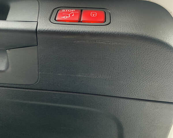 Мерседес EQB 2022 в Каменце-Подольском на Automoto.ua Белый Мерседес EQB, объемом двигателя 0 л и пробегом 84 тыс. км за 28000 $, фото 22 на Automoto.ua