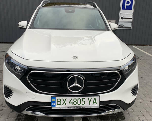 Мерседес EQB 2022 в Каменце-Подольском на Automoto.ua Белый Мерседес EQB, объемом двигателя 0 л и пробегом 84 тыс. км за 28000 $, фото 6 на Automoto.ua