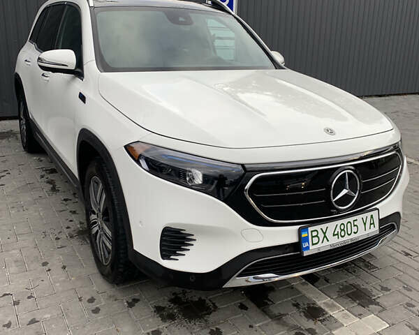Мерседес EQB 2022 в Каменце-Подольском на Automoto.ua Белый Мерседес EQB, объемом двигателя 0 л и пробегом 84 тыс. км за 28000 $, фото 5 на Automoto.ua