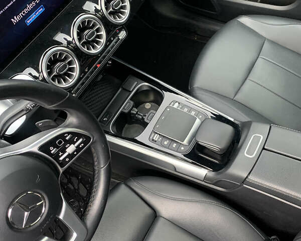 Мерседес EQB 2022 в Каменце-Подольском на Automoto.ua Белый Мерседес EQB, объемом двигателя 0 л и пробегом 84 тыс. км за 28000 $, фото 11 на Automoto.ua