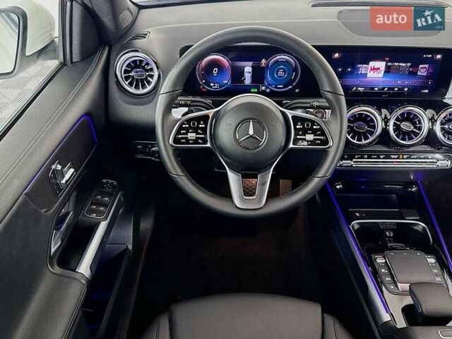 Белый Мерседес EQB, объемом двигателя 0 л и пробегом 9 тыс. км за 11200 $, фото 6 на Automoto.ua