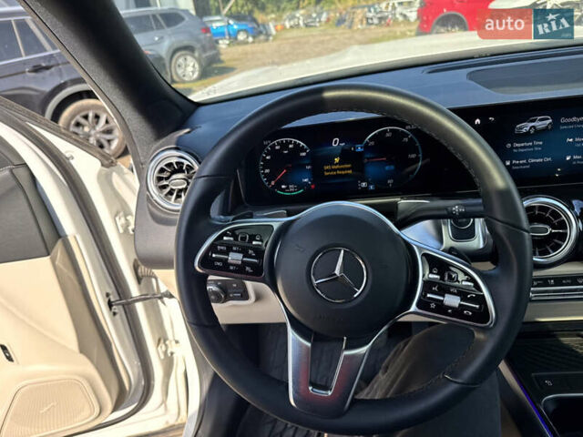 Белый Мерседес EQB, объемом двигателя 0 л и пробегом 5 тыс. км за 20650 $, фото 42 на Automoto.ua