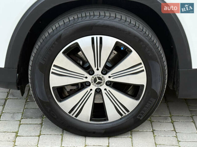 Белый Мерседес EQB, объемом двигателя 0 л и пробегом 210 тыс. км за 25900 $, фото 14 на Automoto.ua
