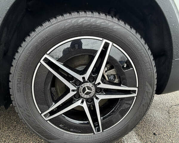 Білий Мерседес EQB, об'ємом двигуна 0 л та пробігом 41 тис. км за 34900 $, фото 5 на Automoto.ua