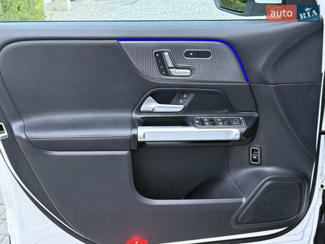 Белый Мерседес EQB, объемом двигателя 0 л и пробегом 210 тыс. км за 25900 $, фото 50 на Automoto.ua