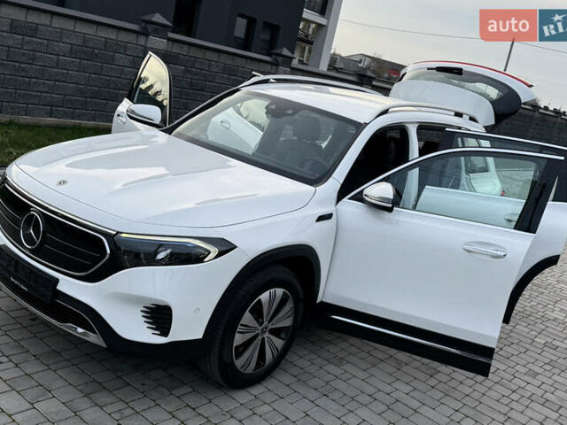 Белый Мерседес EQB, объемом двигателя 0 л и пробегом 210 тыс. км за 25900 $, фото 23 на Automoto.ua