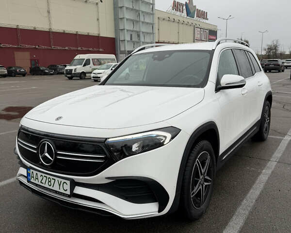 Білий Мерседес EQB, об'ємом двигуна 0 л та пробігом 41 тис. км за 34900 $, фото 10 на Automoto.ua