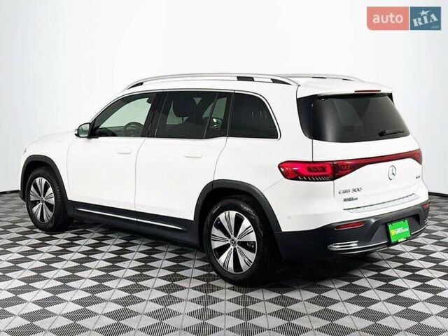 Белый Мерседес EQB, объемом двигателя 0 л и пробегом 9 тыс. км за 11200 $, фото 2 на Automoto.ua