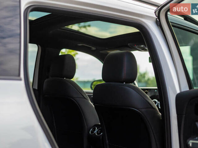 Белый Мерседес EQB, объемом двигателя 0 л и пробегом 15 тыс. км за 33000 $, фото 35 на Automoto.ua