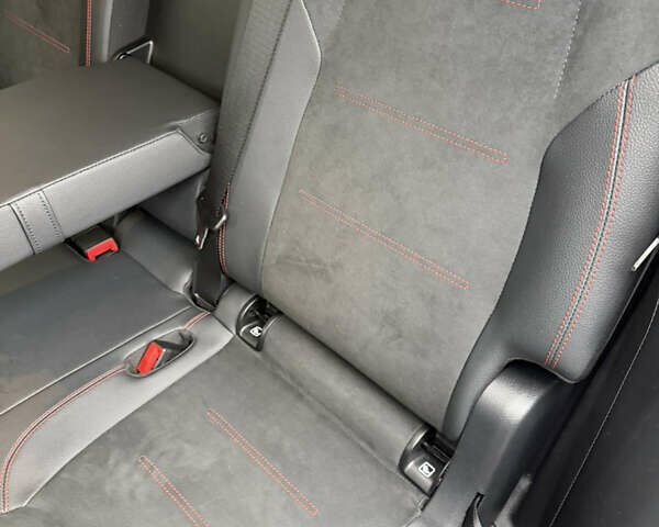 Білий Мерседес EQB, об'ємом двигуна 0 л та пробігом 41 тис. км за 34900 $, фото 28 на Automoto.ua