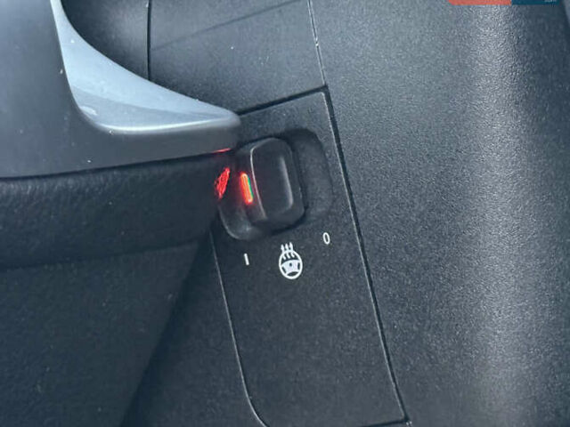 Белый Мерседес EQB, объемом двигателя 0 л и пробегом 210 тыс. км за 25900 $, фото 33 на Automoto.ua