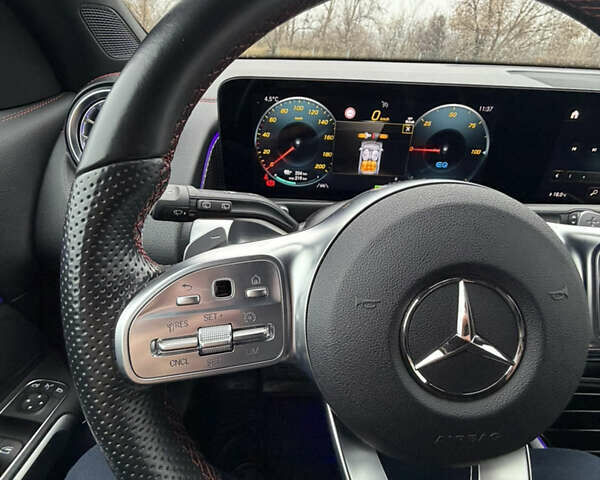 Білий Мерседес EQB, об'ємом двигуна 0 л та пробігом 41 тис. км за 34900 $, фото 18 на Automoto.ua