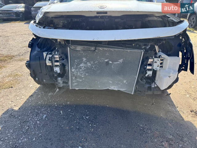 Белый Мерседес EQB, объемом двигателя 0 л и пробегом 5 тыс. км за 20650 $, фото 17 на Automoto.ua