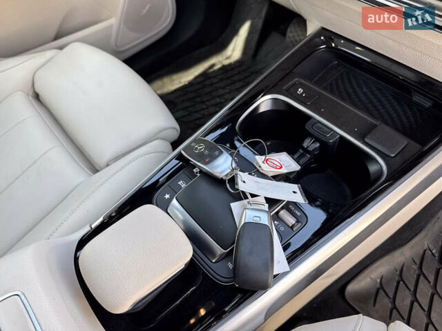 Белый Мерседес EQB, объемом двигателя 0 л и пробегом 5 тыс. км за 20650 $, фото 21 на Automoto.ua