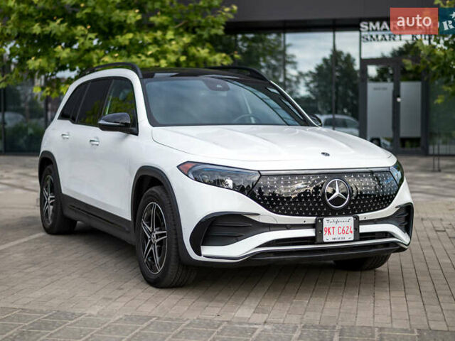 Белый Мерседес EQB, объемом двигателя 0 л и пробегом 15 тыс. км за 33000 $, фото 4 на Automoto.ua