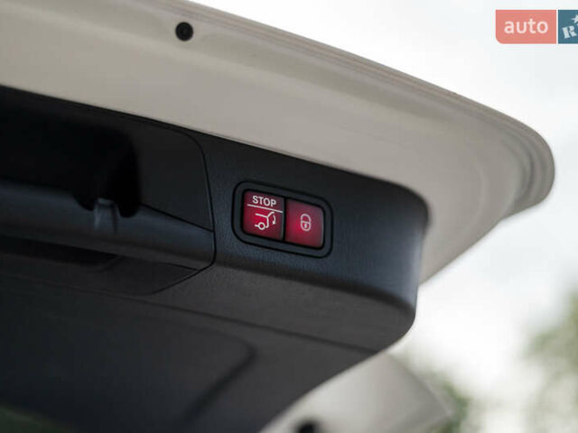 Белый Мерседес EQB, объемом двигателя 0 л и пробегом 15 тыс. км за 33000 $, фото 40 на Automoto.ua