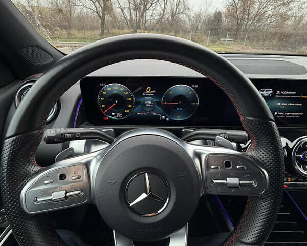 Білий Мерседес EQB, об'ємом двигуна 0 л та пробігом 41 тис. км за 34900 $, фото 15 на Automoto.ua