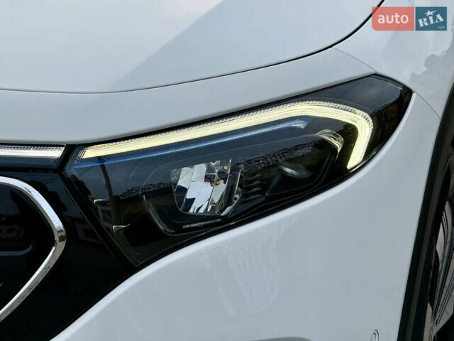 Белый Мерседес EQB, объемом двигателя 0 л и пробегом 210 тыс. км за 25900 $, фото 8 на Automoto.ua