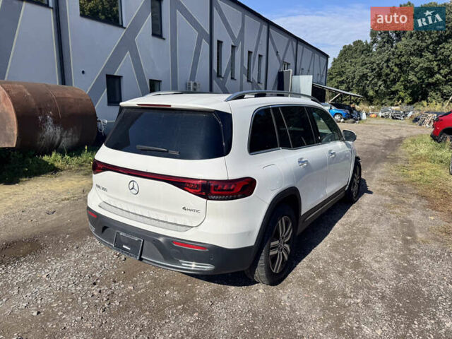 Білий Мерседес EQB, об'ємом двигуна 0 л та пробігом 5 тис. км за 21900 $, фото 5 на Automoto.ua