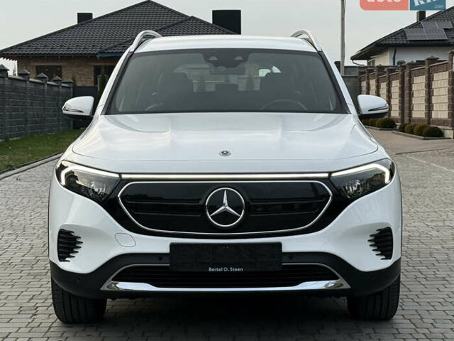 Белый Мерседес EQB, объемом двигателя 0 л и пробегом 210 тыс. км за 25900 $, фото 2 на Automoto.ua