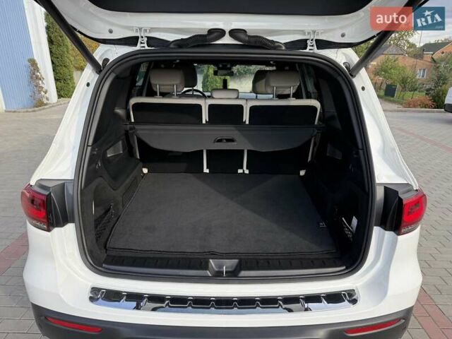 Белый Мерседес EQB, объемом двигателя 0 л и пробегом 26 тыс. км за 29500 $, фото 22 на Automoto.ua