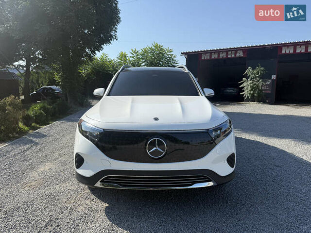 Білий Мерседес EQB, об'ємом двигуна 0 л та пробігом 3 тис. км за 33500 $, фото 1 на Automoto.ua