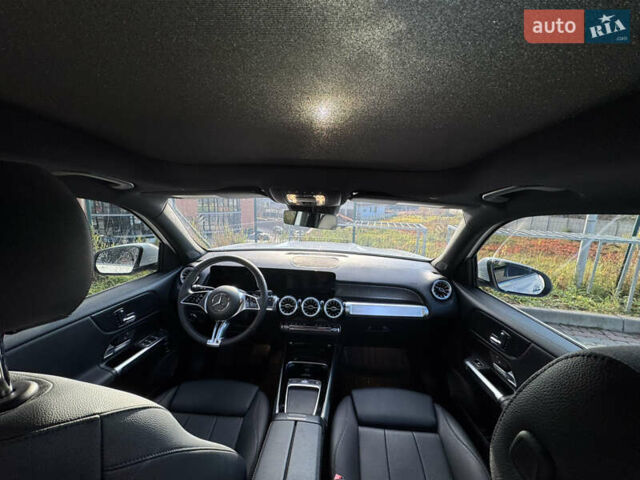 Белый Мерседес EQB, объемом двигателя 0 л и пробегом 5 тыс. км за 34800 $, фото 21 на Automoto.ua